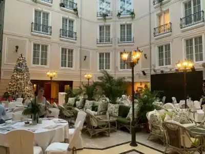 Гранд Эмеральд - 61