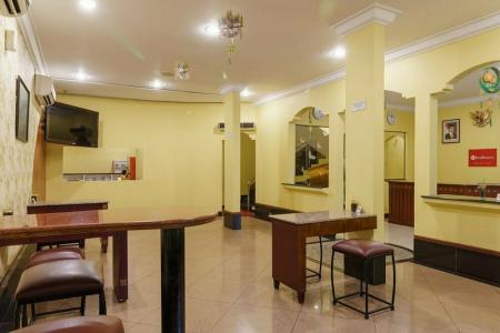 RedDoorz Plus Near Ancol - 18