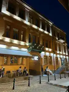 Zalkind Rooms & Kitchen - 2