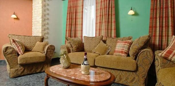 La Vie De Chateau - 16