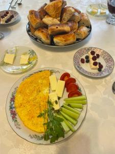 Gulnara Guest House - 10