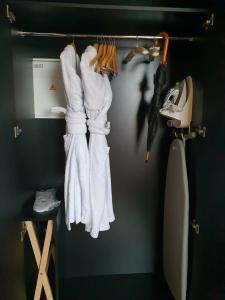 The Basilian Minsk, Curio Collection By Hilton - 84