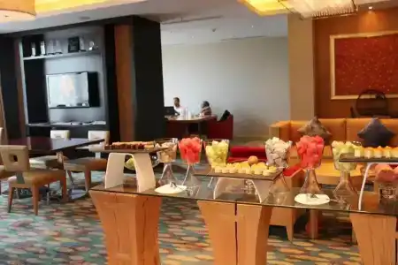 Courtyard by Marriott Hangzhou Wulin - 75