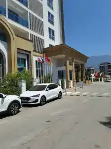 The Lumos Deluxe Resort & Spa - 9