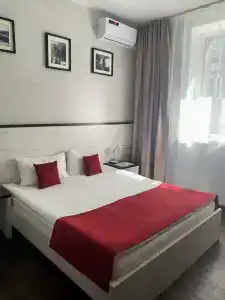 Red Fox na Vzlotnoy 2e - 26