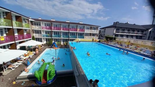 Sea Breeze Resort - 0