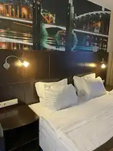 Охтинская - 26