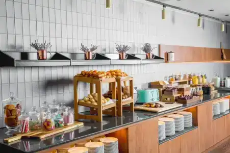 Courtyard by Marriott City Center - 22