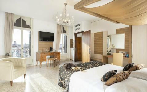 Unahotels Ala Venezia - Adults Only - 42