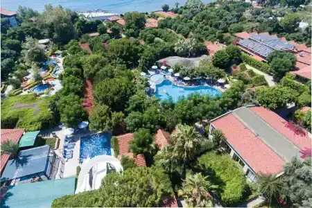 Can Garden Beach - 1