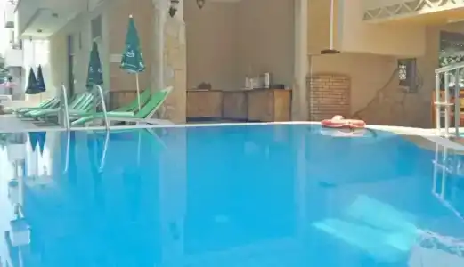 Kleopatra Carina - 1