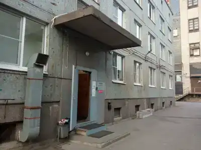 Samsonov Mini-on Stachek Avenue - 1