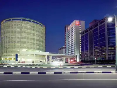 Ibis One Central - 7