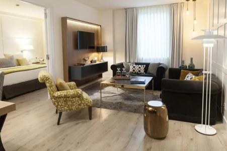 Catalonia Boulevard - 51