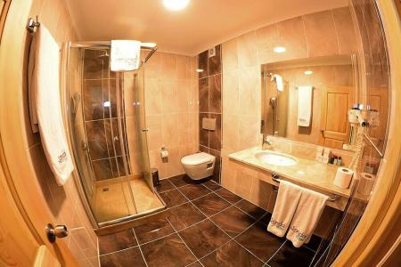 Sandal Otel - 24