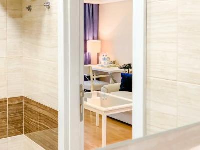 Таврическая - 60