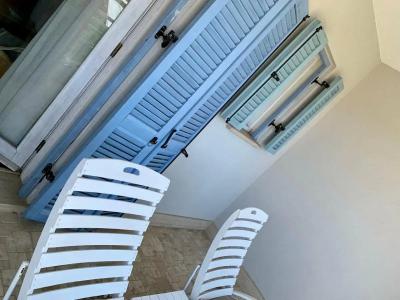 Unique-Boutique Class - Adults Only - 39