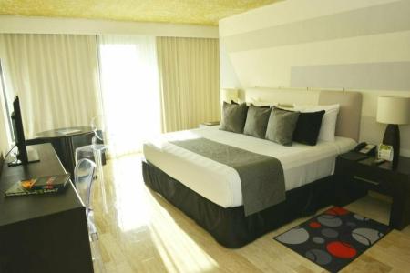 Oh! Cancun - the Urban Oasis & Beach Club - 45