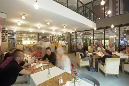 Romance Istanbul - 16