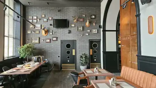 Gostinitsa Rossiya - 23