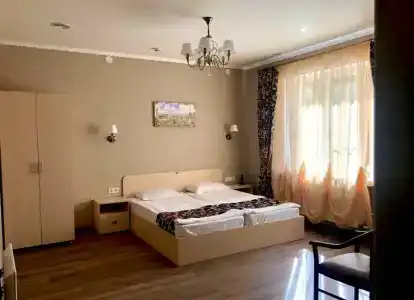 Karavan Mini-Hotel - 36