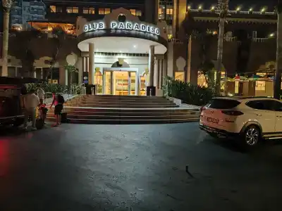 Club Paradiso - 60