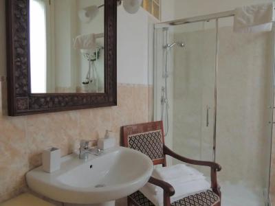 B&B Nike - Rooms Only - 41