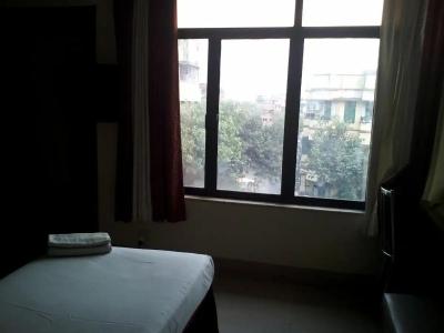 Executive Tower - 14