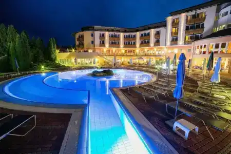 Lotus Therme & Spa - 1