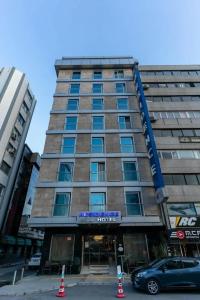 Residence - 28