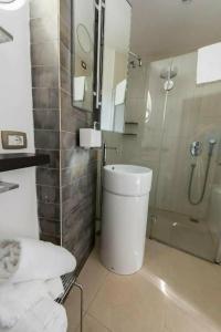 Marina 10 Design & Spa - 42