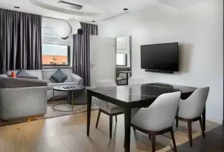 The Basilian Minsk, Curio Collection By Hilton - 37