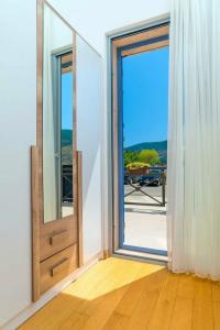 Apart Katunjanin - 19