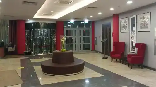 Four Points by Sheraton - 92