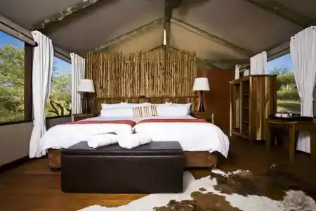 Windhoek Game Camp - 4