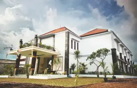 Teges Inn Kuta - 25