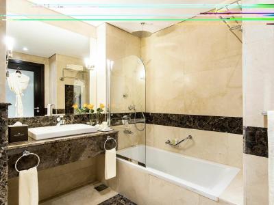 Golden Tulip Doha - 13