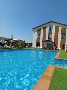 Zagorodnyy kompleks Solnechnyy - 100