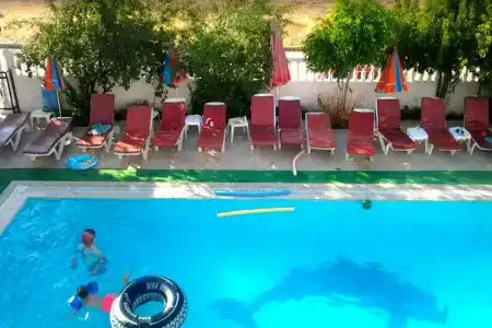 Atlantis Apartments - 17