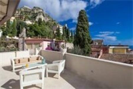 La Malandrina Apartments & Suites - 13