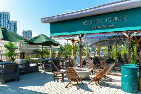 V&Rooftop lounge - 73