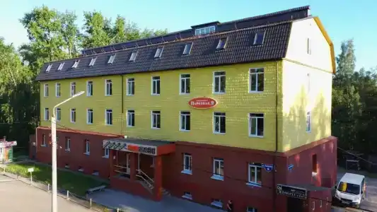 Parkovaya 9 Gostinitsa - 0