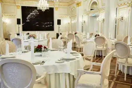 The State Hermitage Museum Official - 7