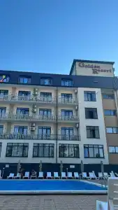 Golden Resort - 45