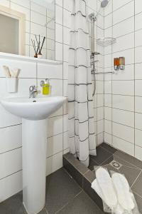 Eto Piter, Detka - 27