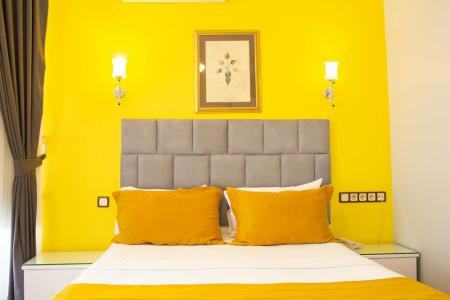 Tulip House - 123