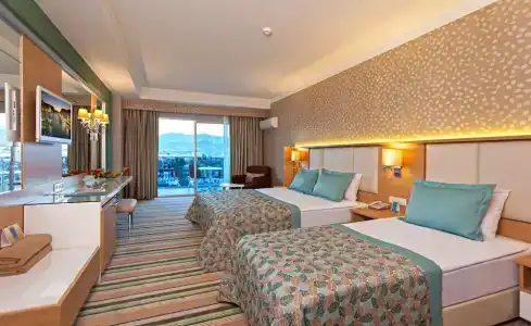 Royal Garden Beach - 12
