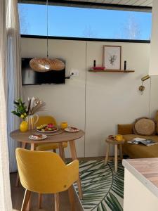 Domingo Dacha Selakh Guest house - 564