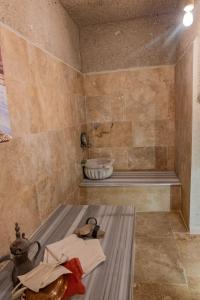 Grand Elite Cave Suites - 201