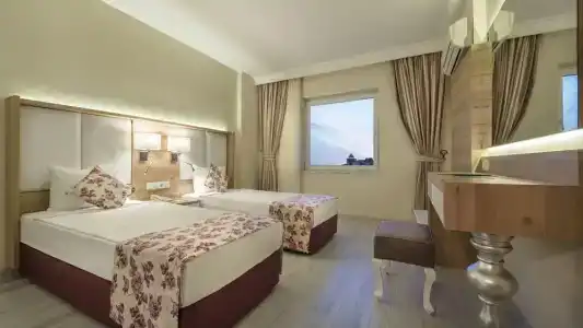 Royal Garden Beach - 114